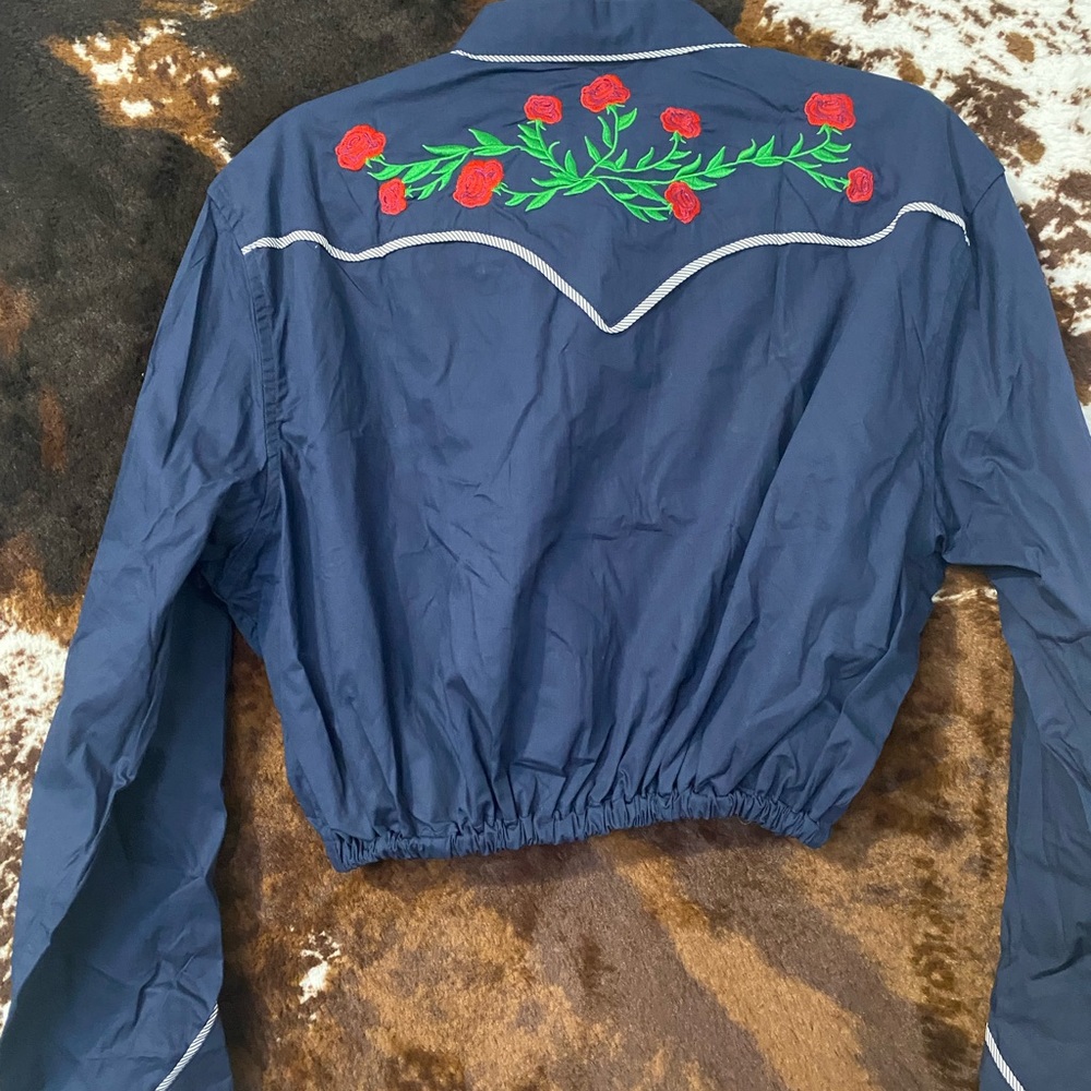 Vintage Embroidered Western Rework Crop - Picture 3 of 5